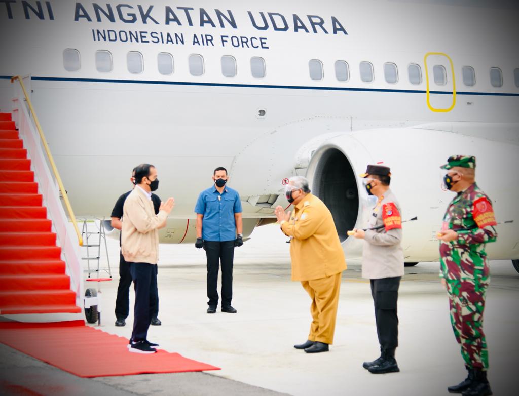 Presiden RI Joko Widodo Tiba di Sultra. Foto: Istimewa.