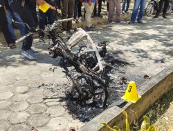 Motor Hangus Terbakar di Parkiran Teknik UHO, Diduga Dibakar